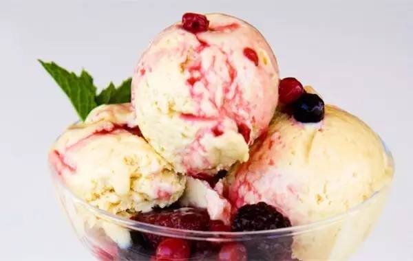 普京深陷俄罗斯冰淇淋无法自拔?八一八各国奇葩冰淇淋