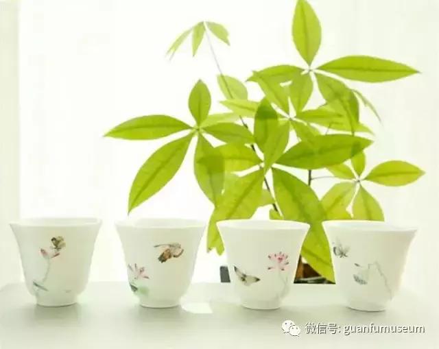 送老板杯子的寓意,送伞和杯子寓意是什么