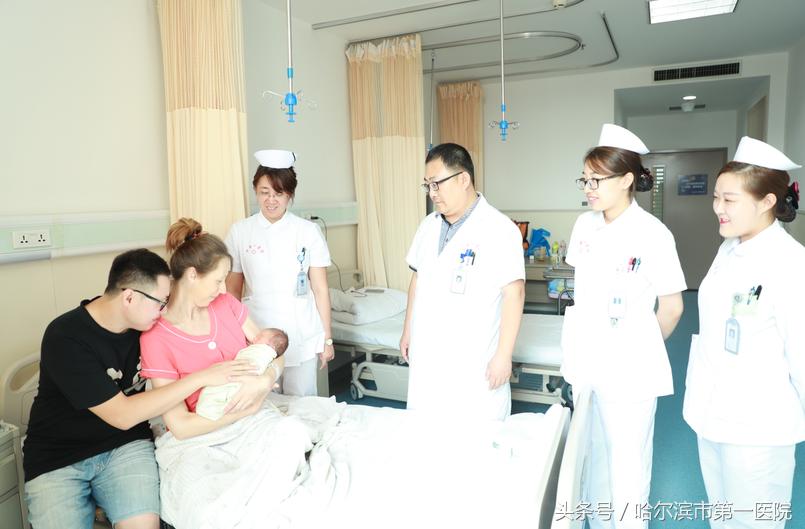 混血宝宝黑龙江外国语学院的妈妈,俄罗斯混血妈妈生的混血宝宝