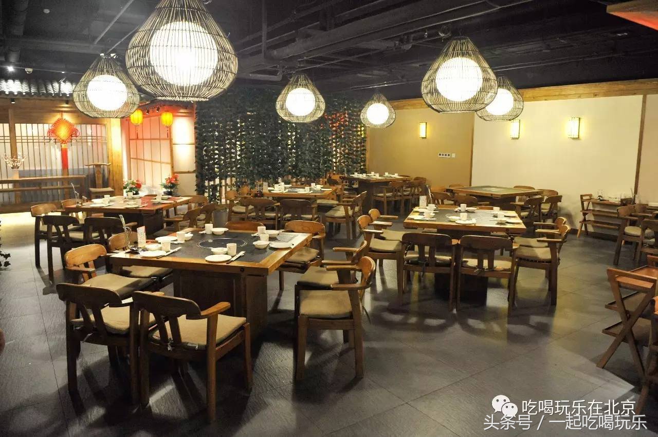 「北京」大胃王挑战!牛肉火锅无限续吃,留一个买单其他的全撑到