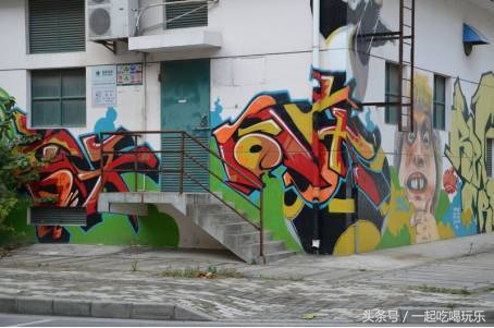 「上海」我们斗胆给上海10大网红马路排了个名!第一名竟不是武