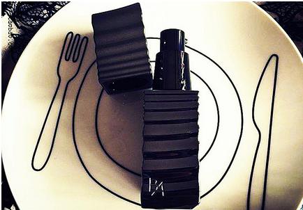 盛世美颜冻龄女神关之琳,关之琳怎么抗衰的