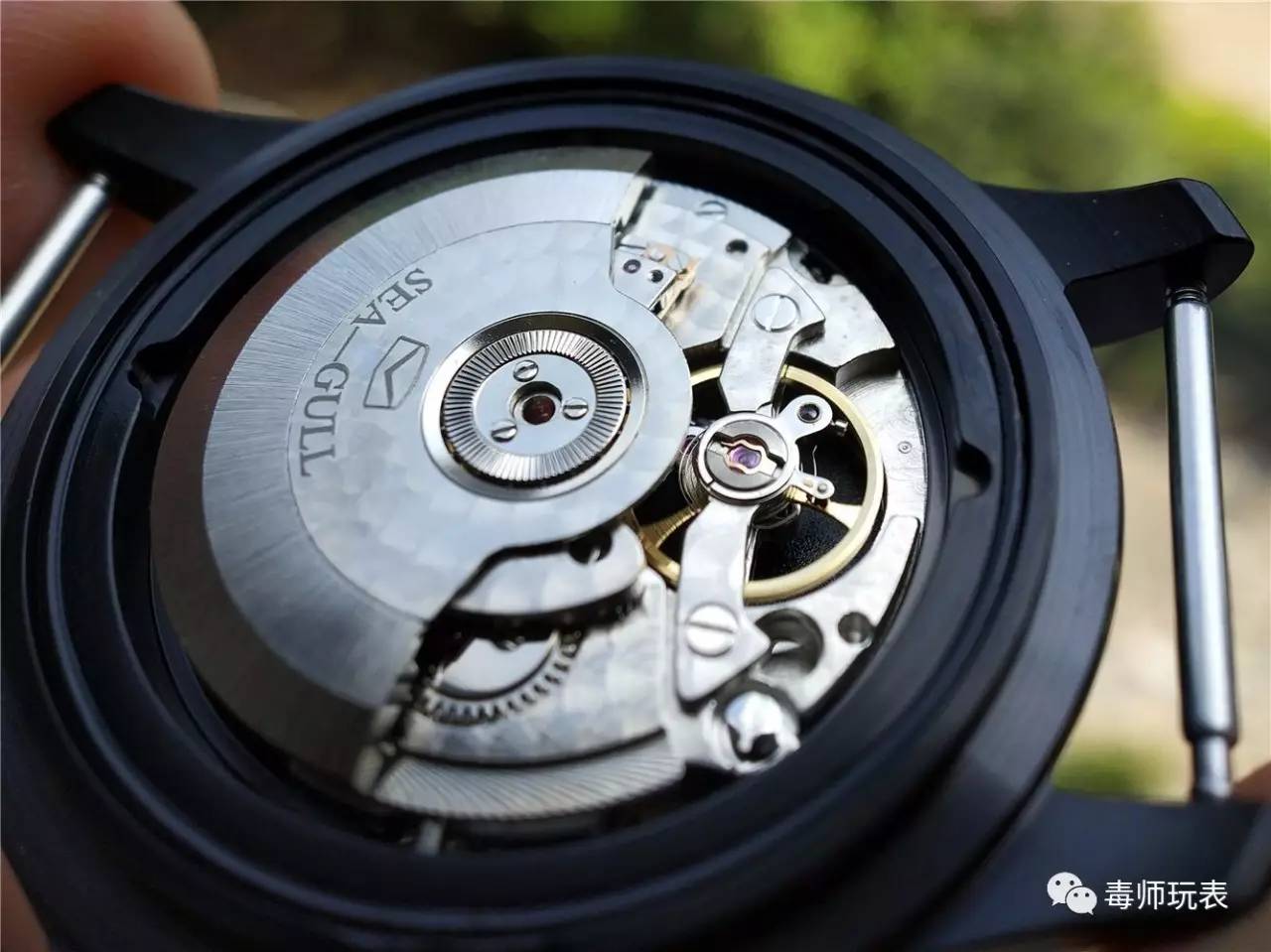 海鸥长津湖手表限量款,海鸥建国大业手表