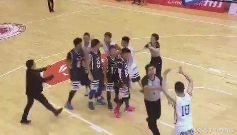 中国篮球斗殴和世界斗殴事件,篮球史上最严重的群殴事件