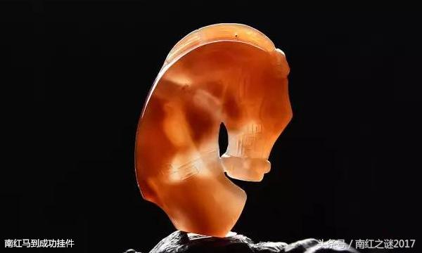 属猪的适合佩戴什么属相的朱砂,属猪的戴什么颜色最旺