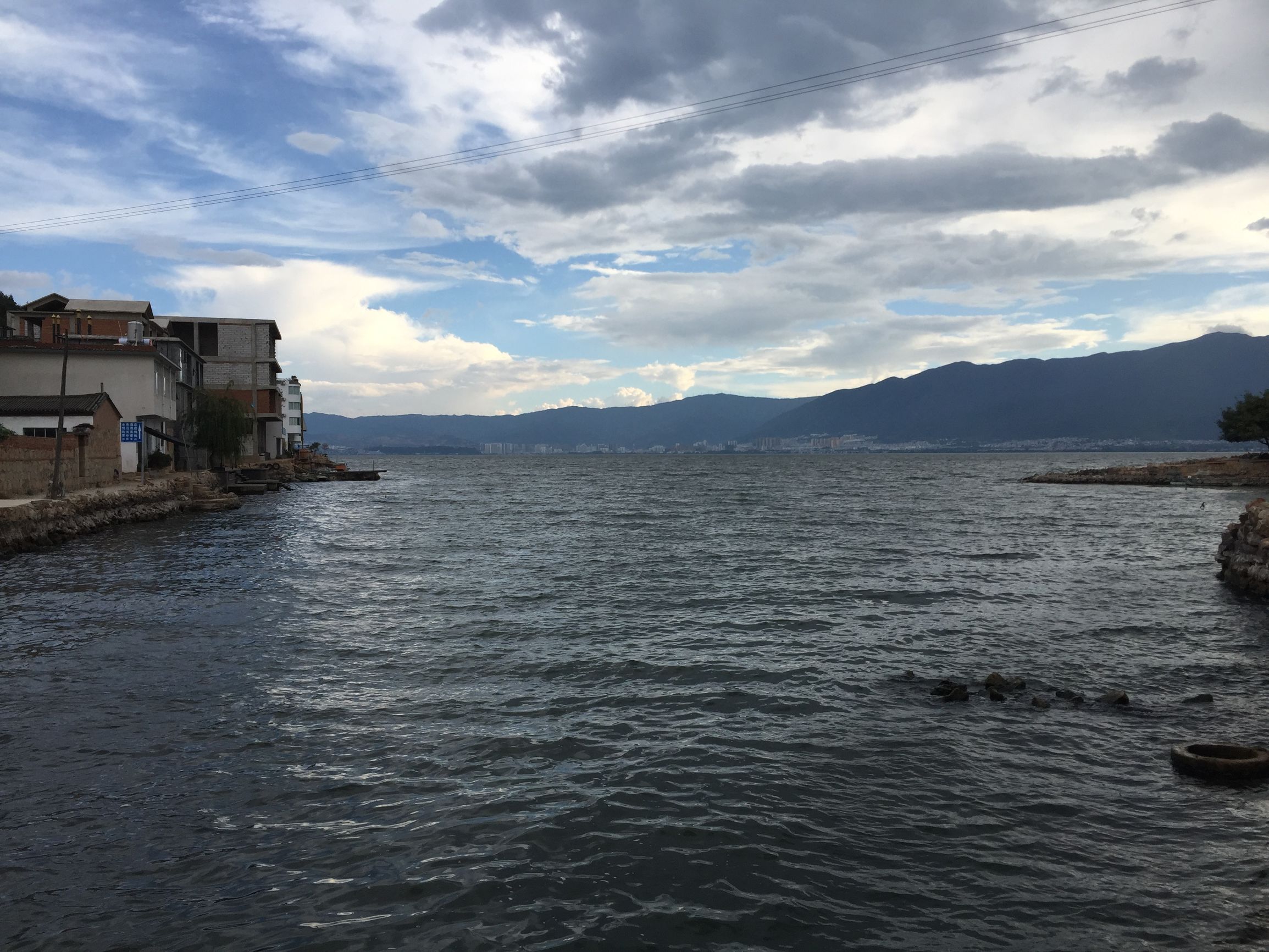 这个国庆长假，难忘大理洱海小岛上那个农家小倌的炖鸡汤