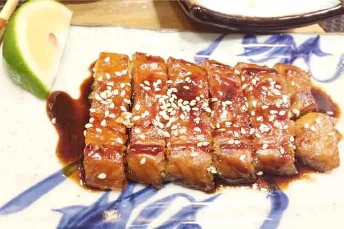 揣一张毛爷爷,吃遍长虹国际广场!