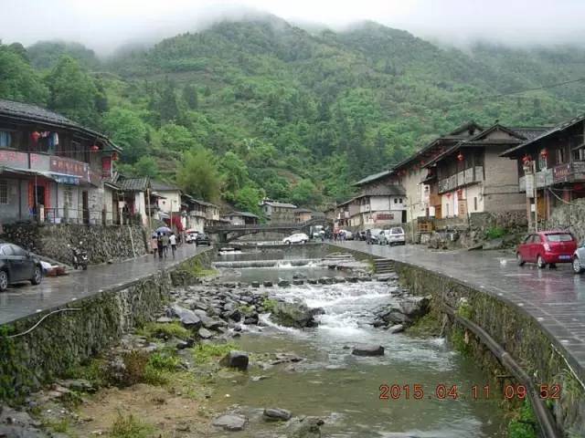 带着老伴穷游,开房车带老伴穷游