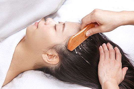 头皮屑多什么原因导致的,头上好多头皮屑是什么原因导致的