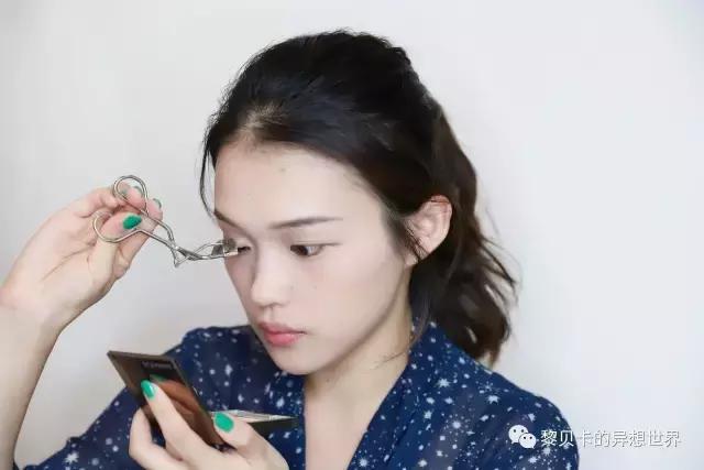 最简单但也精致的快速出门妆,5分钟快速出门日常妆