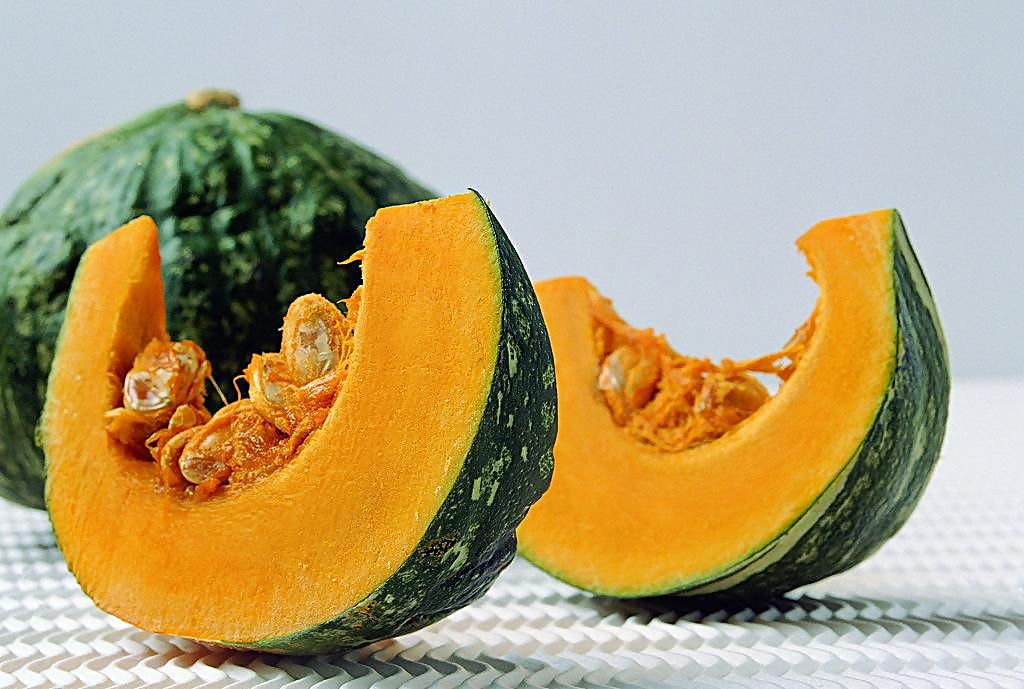 女人经期吃什么能排出毒素,女性经期吃什么排瘀