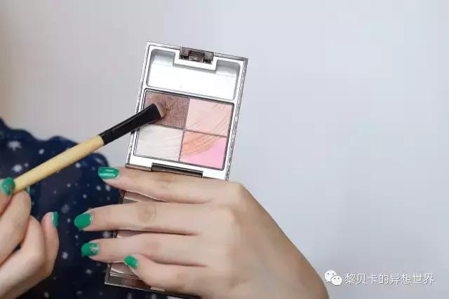 最简单但也精致的快速出门妆,5分钟快速出门日常妆