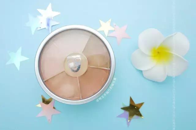 五分钟化妆让颜值最大化,五分钟搞定的化妆视频不卡粉