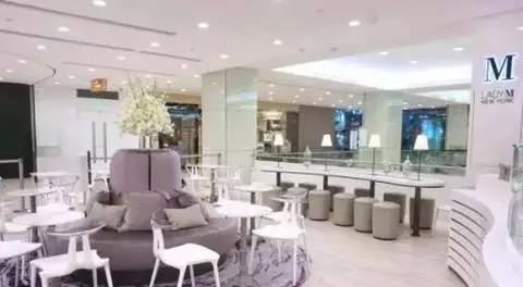 火爆上海的LadyM我们早吃过啦，而且据说南京有比肩它的千层存在