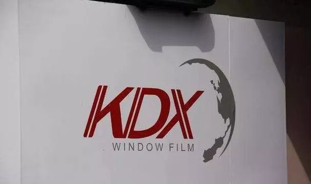 康得新股市停盘,a股爆雷公司康得新