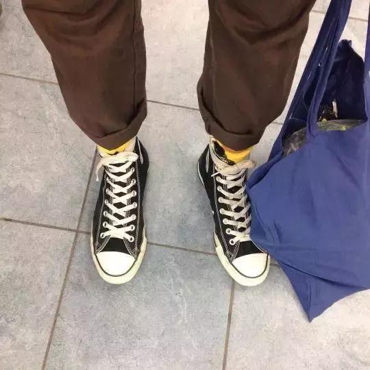 鞋带还可以这样系,今年最流行的系鞋带方法get到了吗