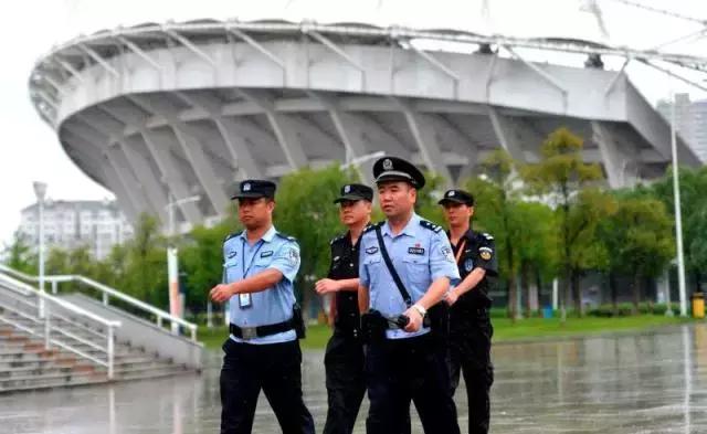 江城警讯——车都的定制安保