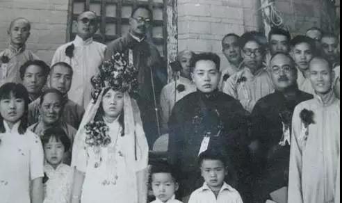 备辣椒、吹毒烟……许昌旧时这样闹洞房？现在又变成这样了！