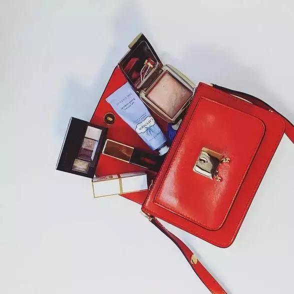 最新最全｜26只最值得买的入门包