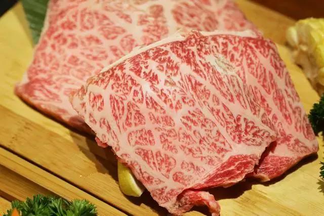 伊势丹楼下烤肉,伊势丹一楼店铺