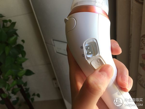 松下泡沫洁面仪视频,松下sc65洁面仪