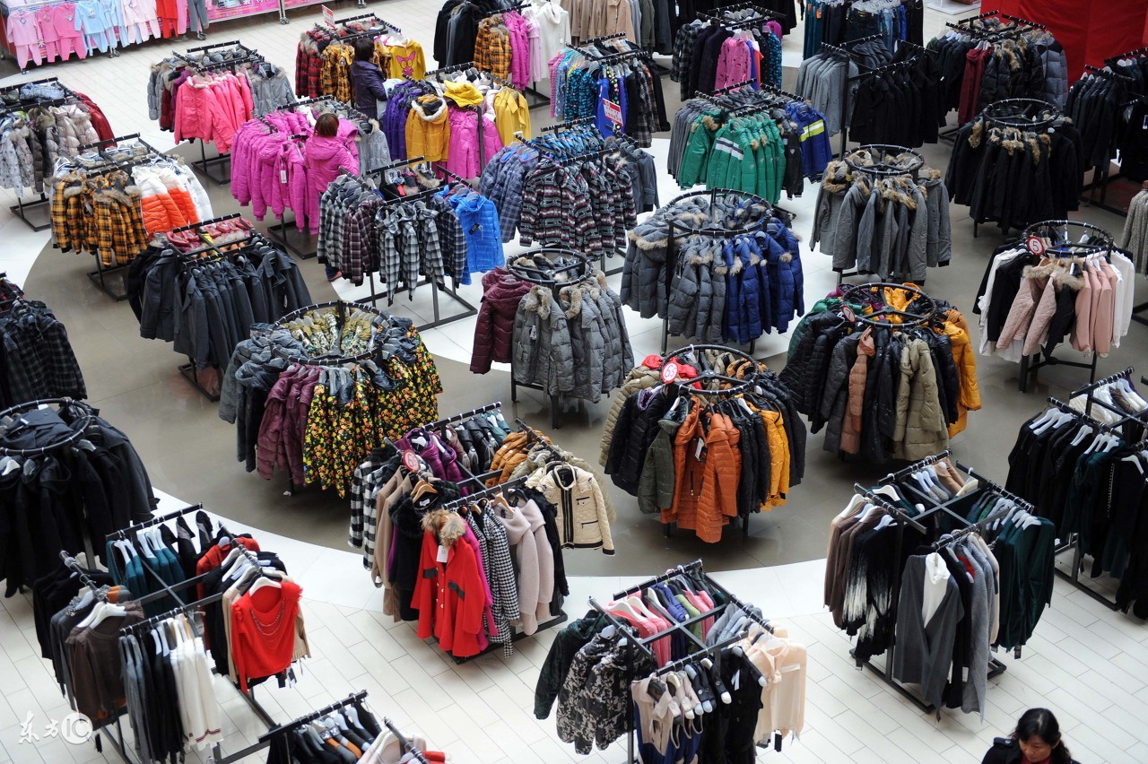 网上卖的大牌衣服尾货是真的吗,网购了假冒品牌的衣服