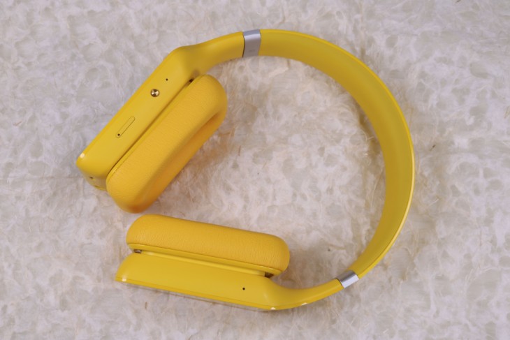 耳机带屏幕,耳机带液晶显示屏