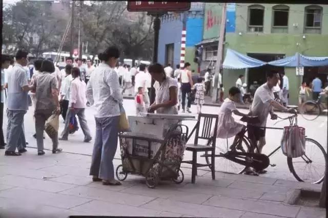 怎么描写30岁左右的女人,三十岁的女人怎么描写