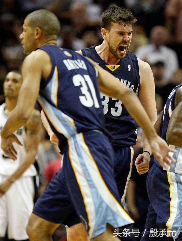 姚明首秀得分上双,姚明11号新秀完整版