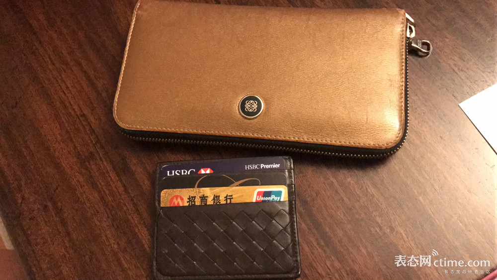 louisvuitton路易·威登男士钱包,路易威登男士手包哪款好看
