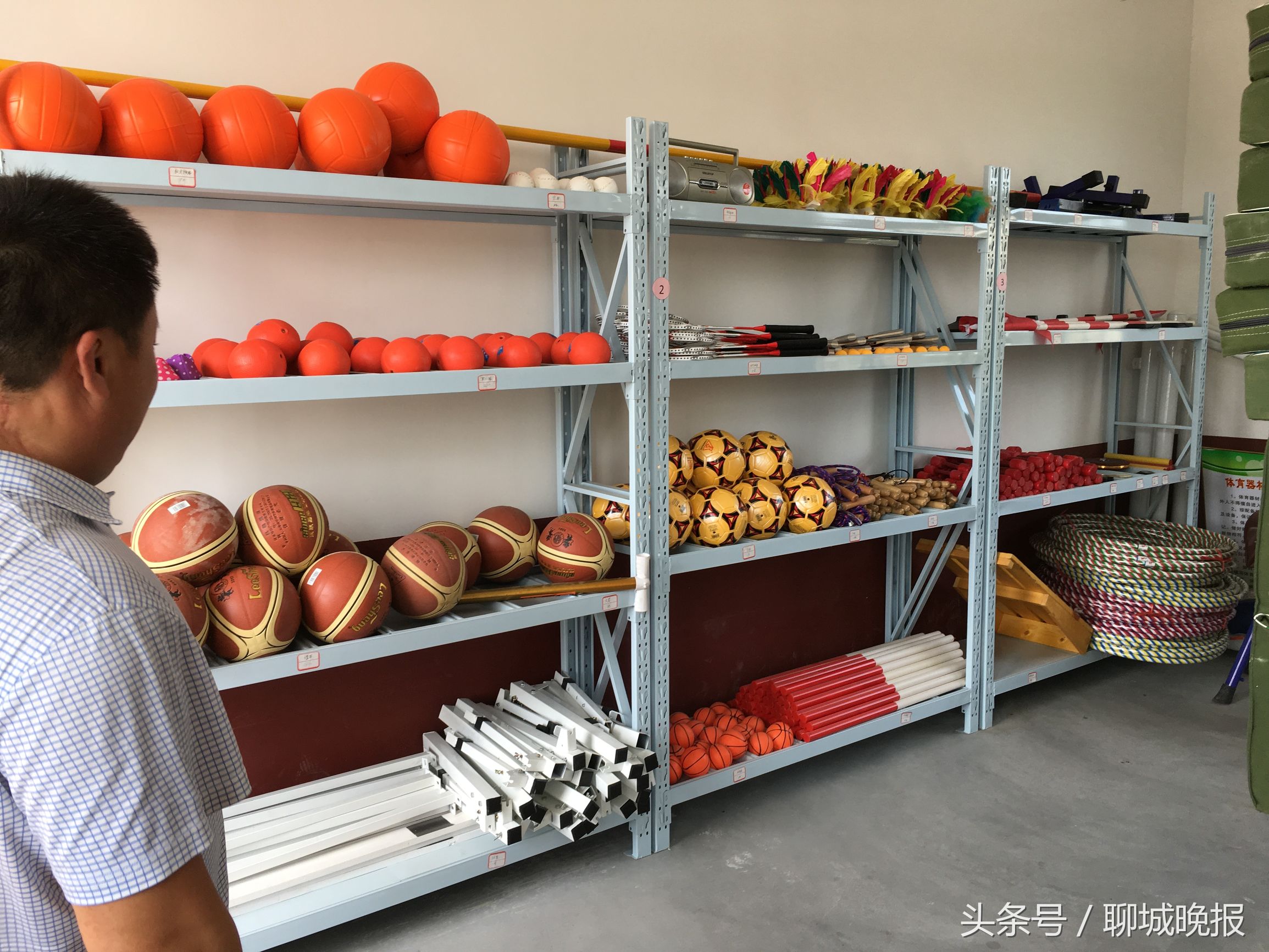 农村学校现在和过去的对比,最真实的农村学校