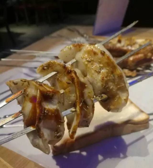 北京十大必吃连锁店,京城最火的12家撸串圣地