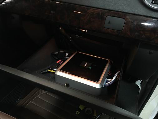 终究还是没抵挡住诱惑,最终还是抵挡不住诱惑