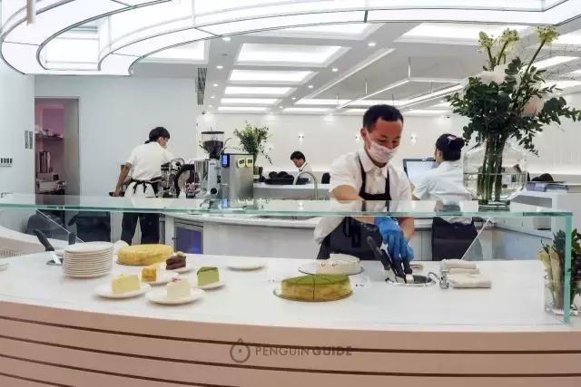 风暴眼中心的LadyM，值得你排长队去吃吗？