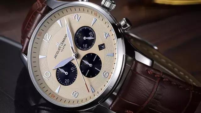 月薪4千元适合买什么表,月薪过万适合买什么表