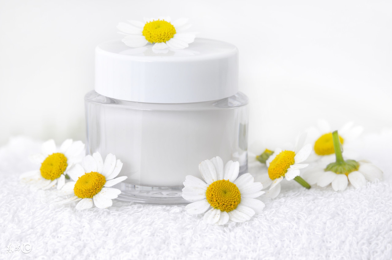 换季皮肤护肤小妙招,秋天皮肤干怎样保养