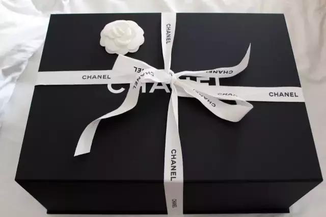 关晓彤代购靠谱吗,关晓彤的鞋子有多贵