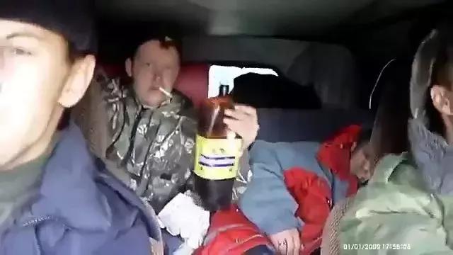 可以震碎玻璃的低音炮,能把玻璃震碎的低音炮