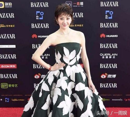 景甜笑起来像许晴,景甜和许晴长得好像