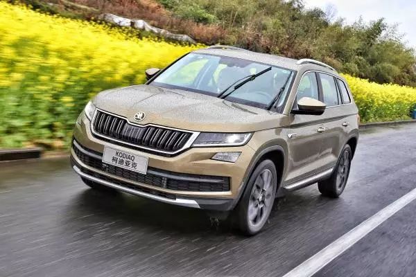 angelababy的星空裙,angelababy星空裙还有谁穿过