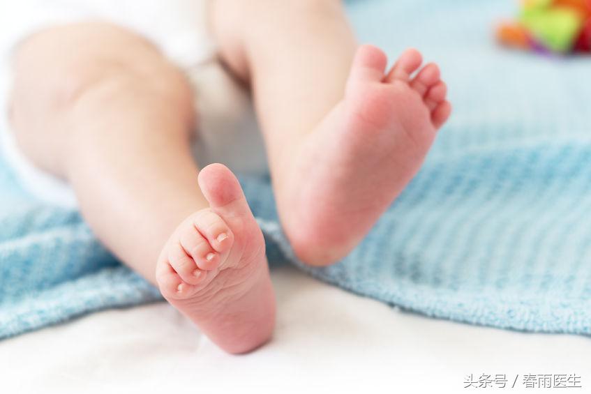 儿童睡觉绑腿能改善腿型吗,孩子腿有点拐怎么回事