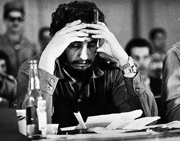 买劳力士真的划算吗,中国人买奢侈品为什么是虚荣