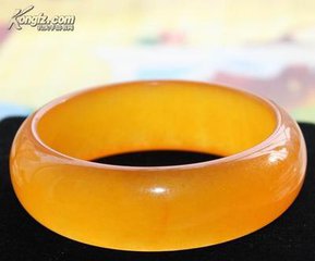 仿汉白玉和仿和田玉哪个好些,一般用什么东西仿和田玉