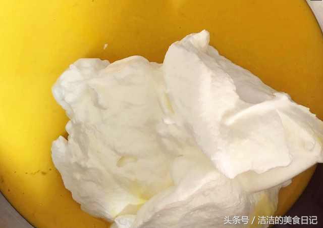 蛋糕卷不开裂怎么做,如何做不开裂的蛋糕卷