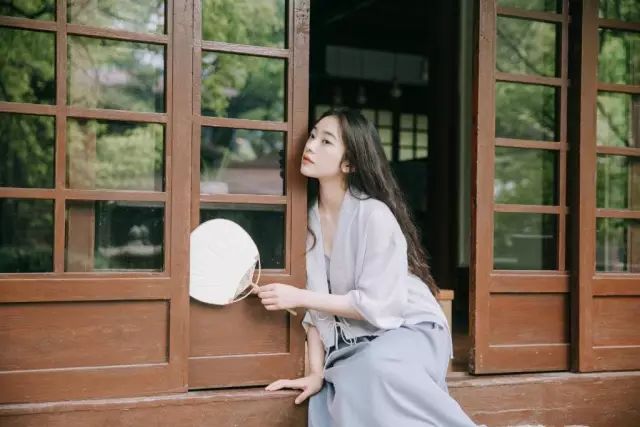 什么小众淘宝店好看女装,有哪些好看的淘宝女装店铺