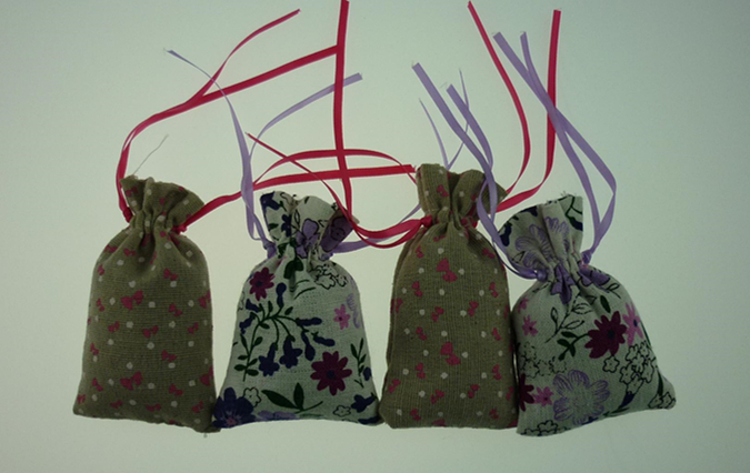 新买的座套有味道怎么办,刚买的新座套气味太大怎么办