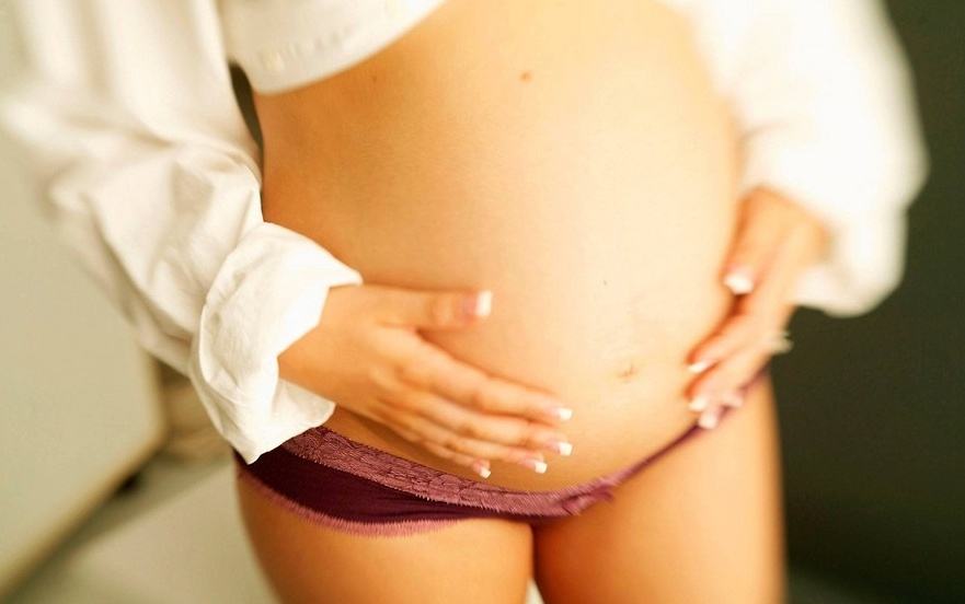 孕妇必知可怕的羊水栓塞如何进行避免