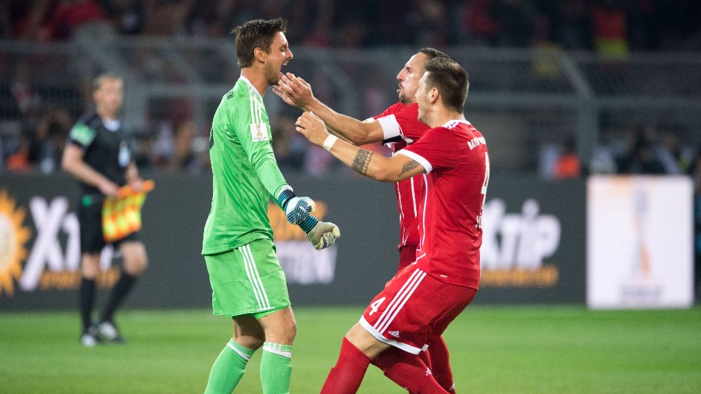 拜仁为什么伤退哈兰德,拜仁伤病情况