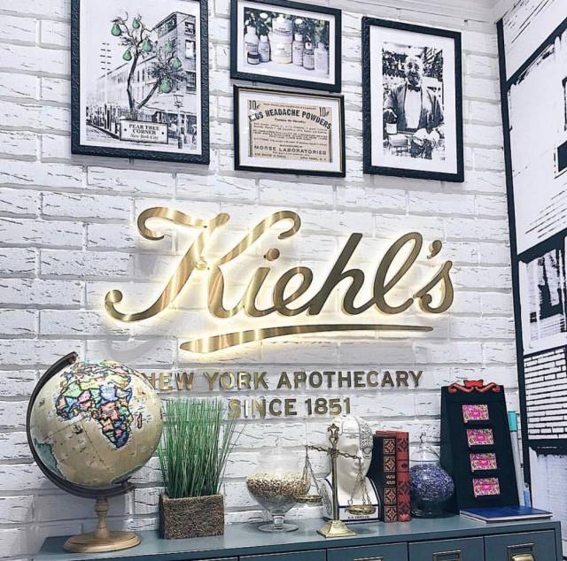 以前的街和现在的街,以前的街