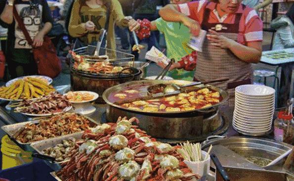 青岛吃海鲜攻略靠海边的地方,每年来青岛吃海鲜必去的地方